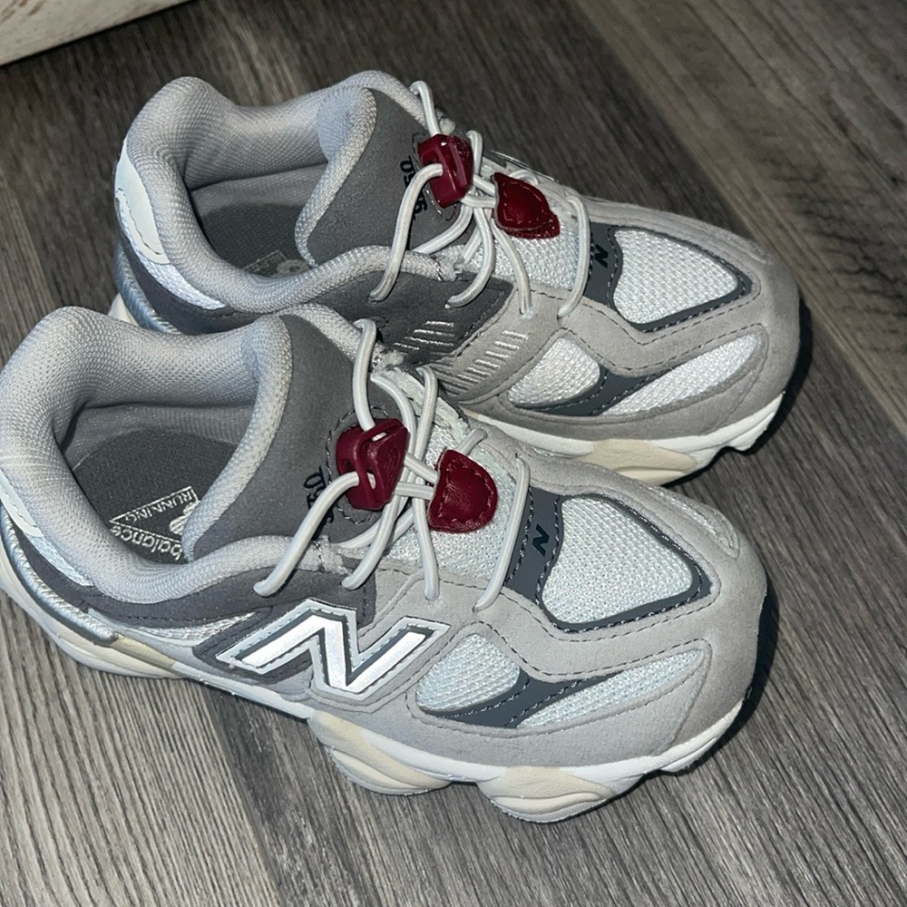 New Balance 9060 9C